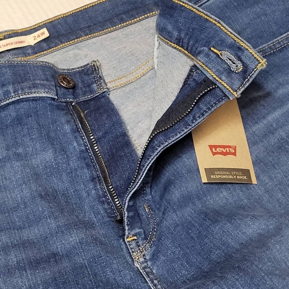 Levi's Jeans Women's Size 24W 720 High-Rise Super-Skinny Leg Denim Pants New wit - Picture 3 of 10